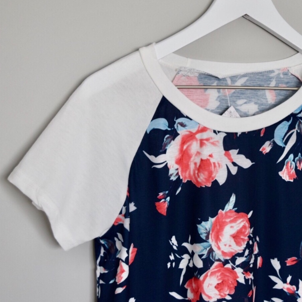 Navy Raglan Tee w/ Pretty Floral Pattern - Picture 3 of 8